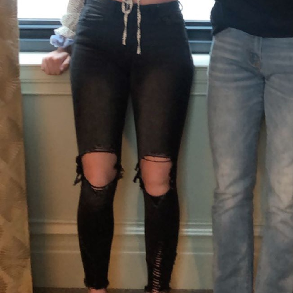 Black Skinny Jeans